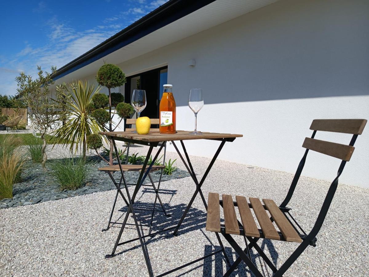 Maison Bailly Ducey-Les Cheris Zewnętrze zdjęcie